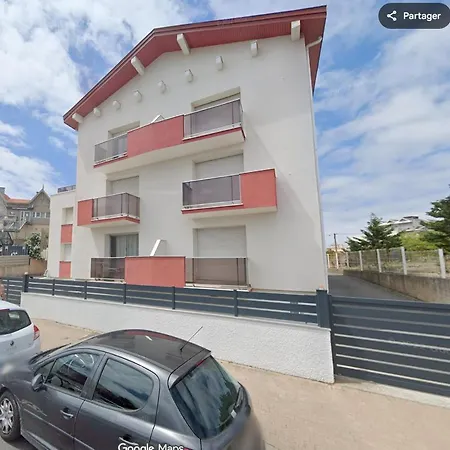 élégant Duplex Neuf à 30 M De L'océan Avec Parking Lacanau